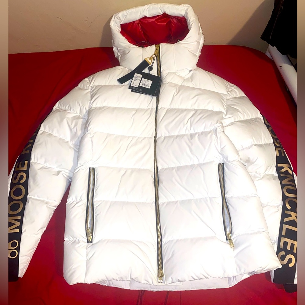 Moose knuckle coat white / black / gold , with red inside